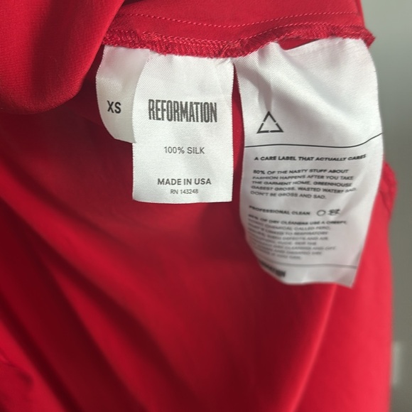 Reformation 100% Silk Getty Red Wrap Dress - Picture 7 of 11